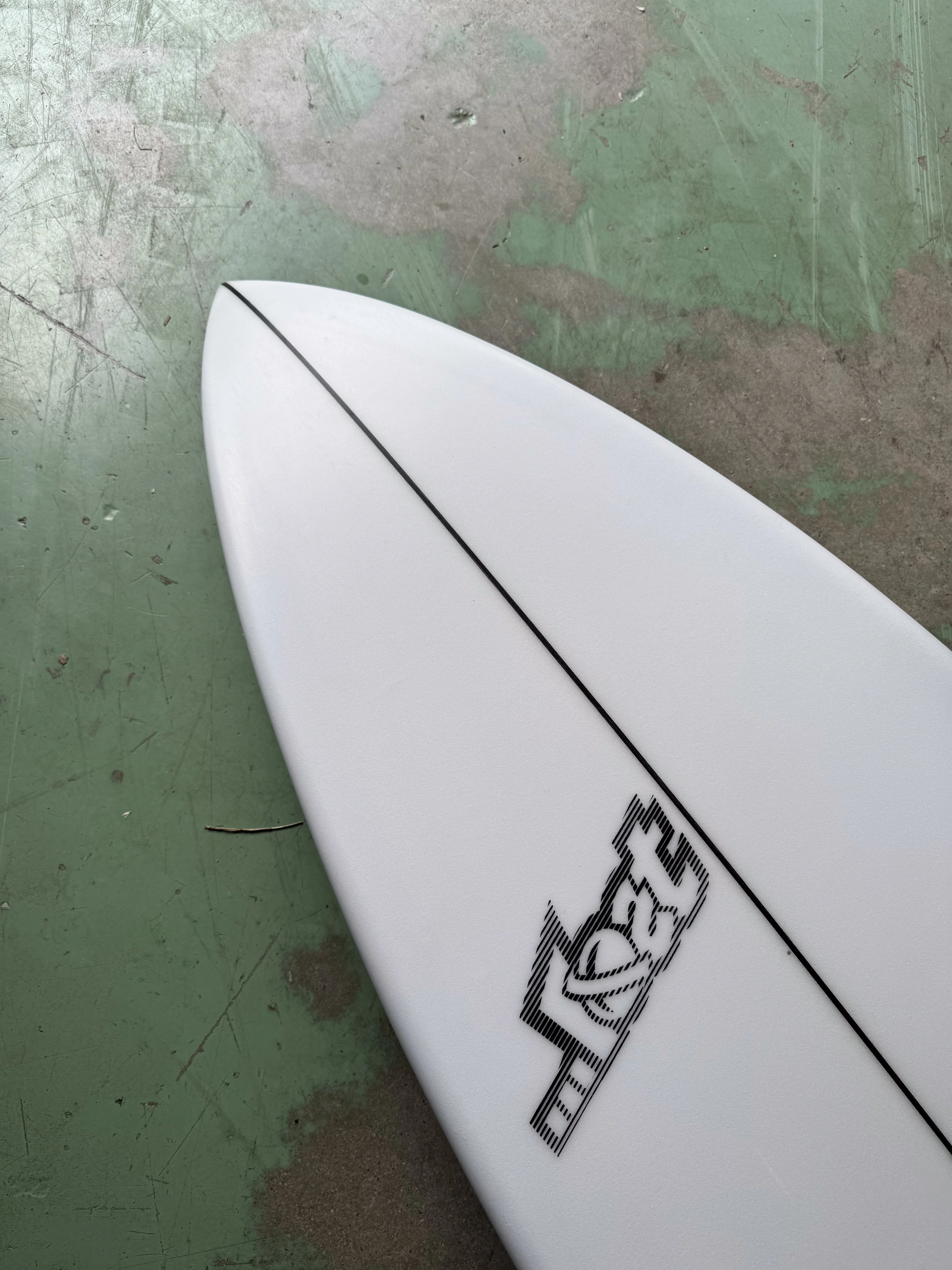 2ND HAND | Lost Surfboard - 3.0_STUB DRIVER by Matt Biolos - 5'9" x 19" x 2.35" - 27.2L - MH17621 - Image 3