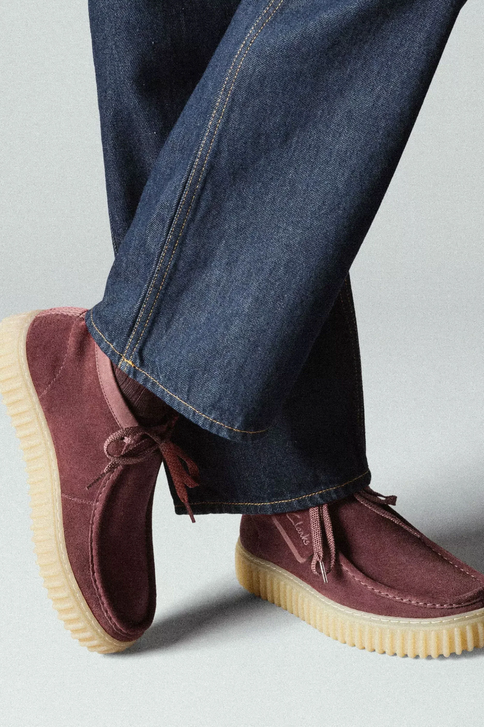 CLARKS - TORNHILL HI - MAN - WINE SUEDE - Image 6