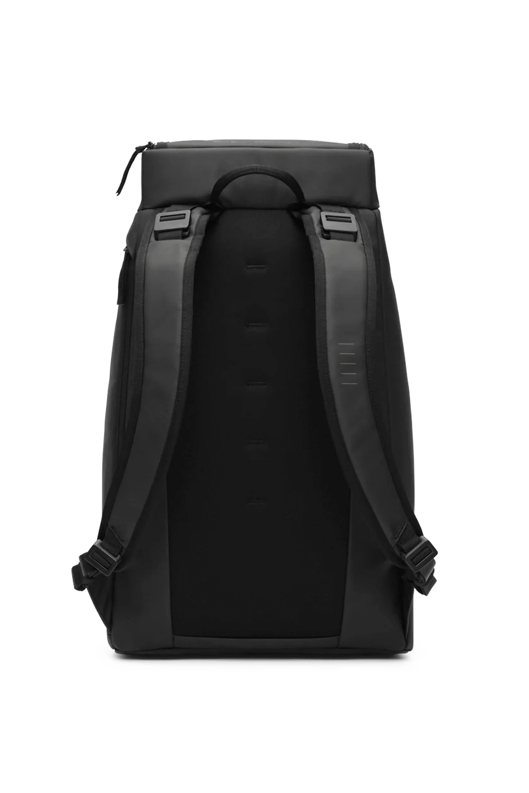 Db - HUGGER BACKPACK - 30L - BLACK OUT - Image 3