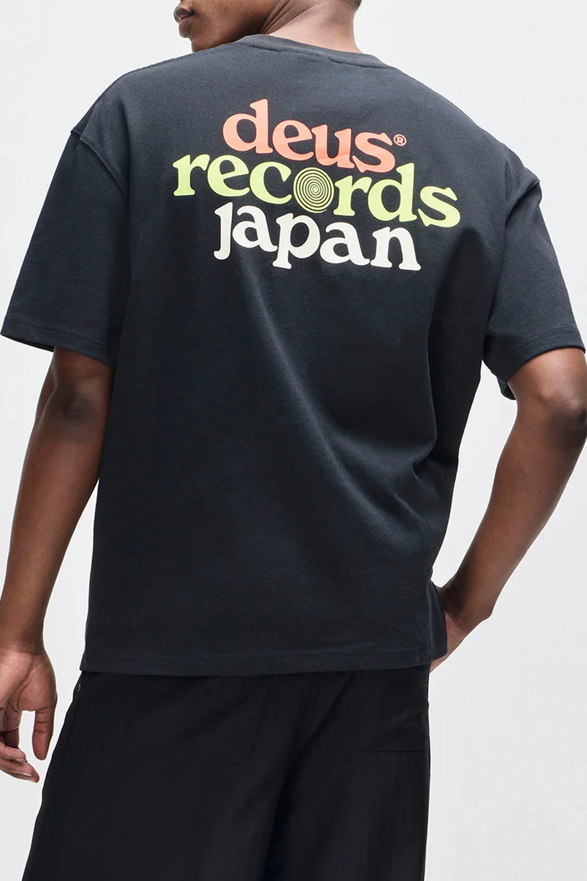 DEUS - STRATA TEE - Image 2