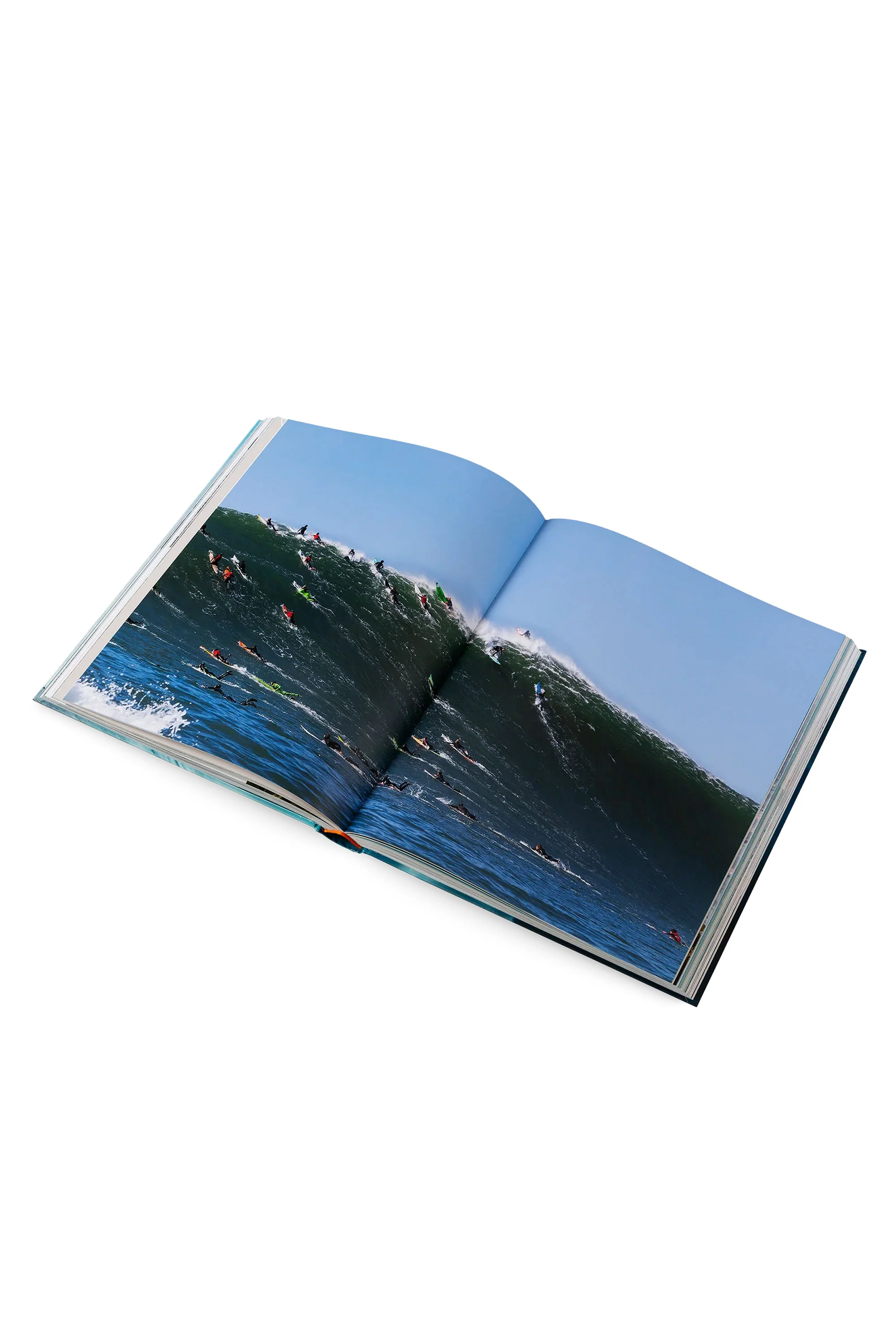 GESTALTEN - THE SURF ATLAS - Image 4