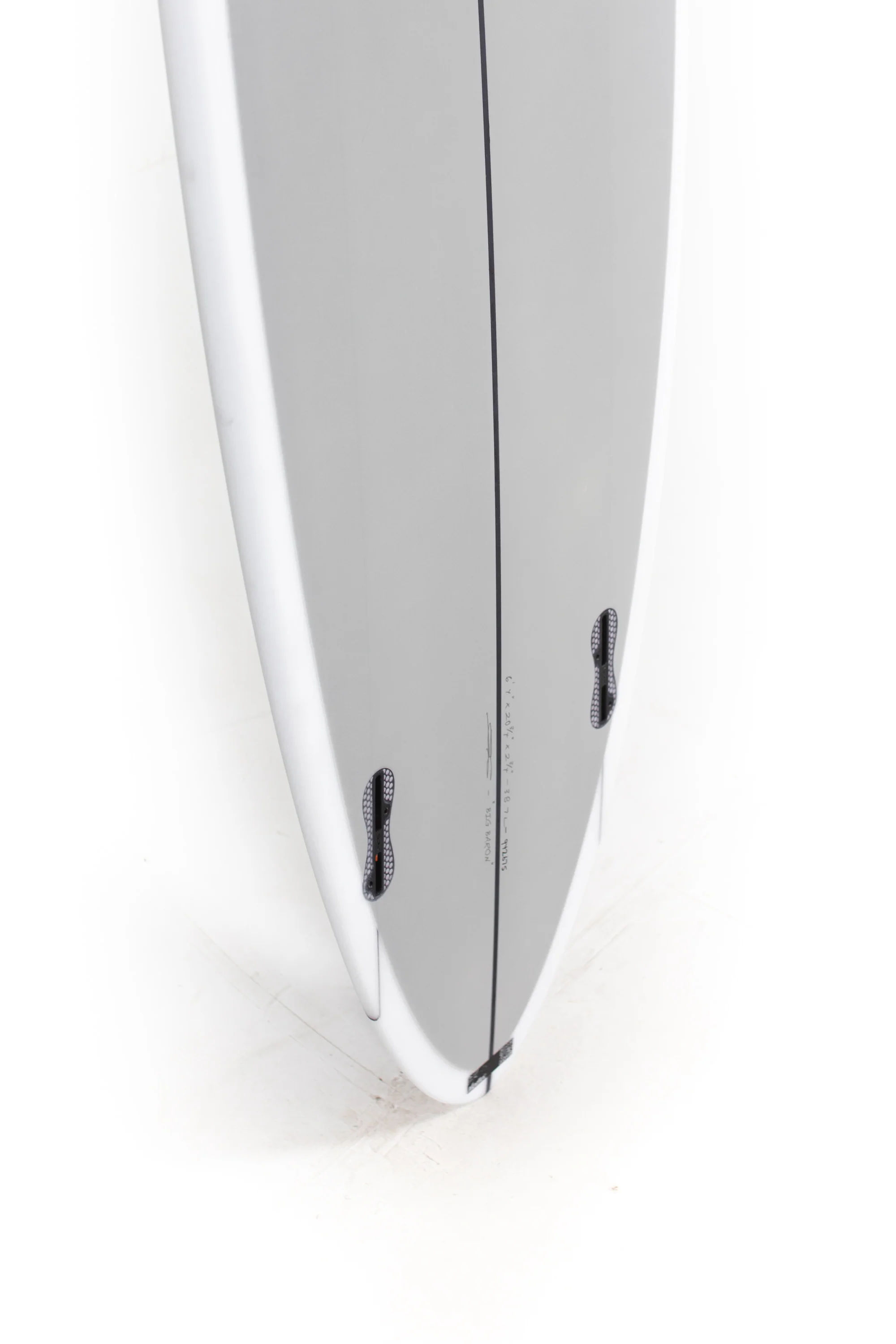 JS Surfboards - BIG BARON Storm - 6'4" x 20.75 x  2,75 x 38.7L - Image 10
