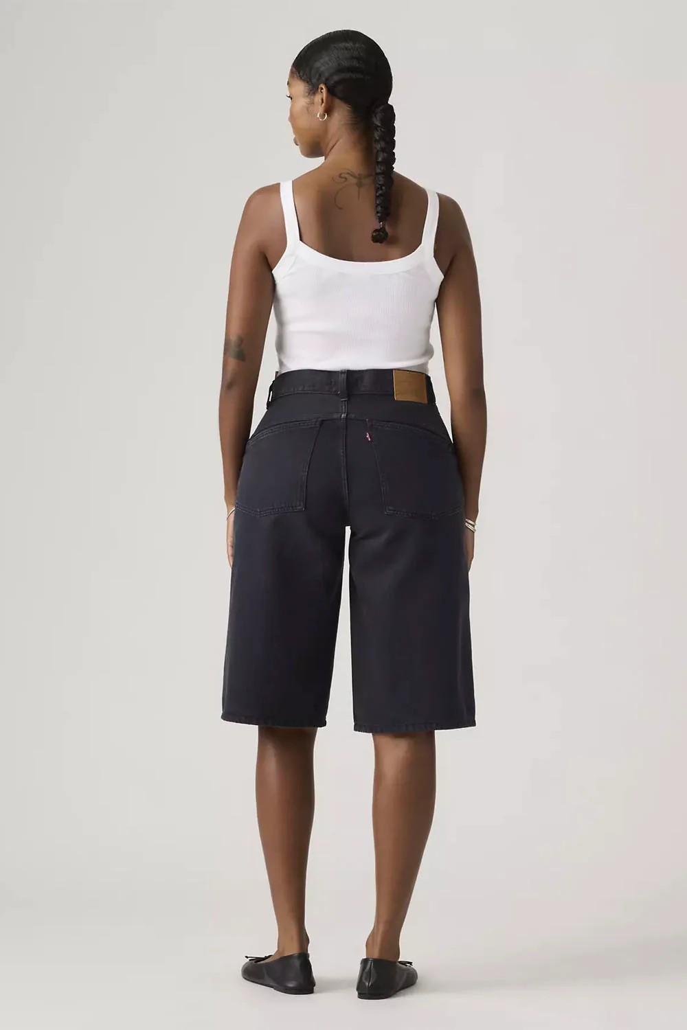 LEVIS - SUPER BAGGY JORT - CHIPPED BLACK OYSTER - Image 2