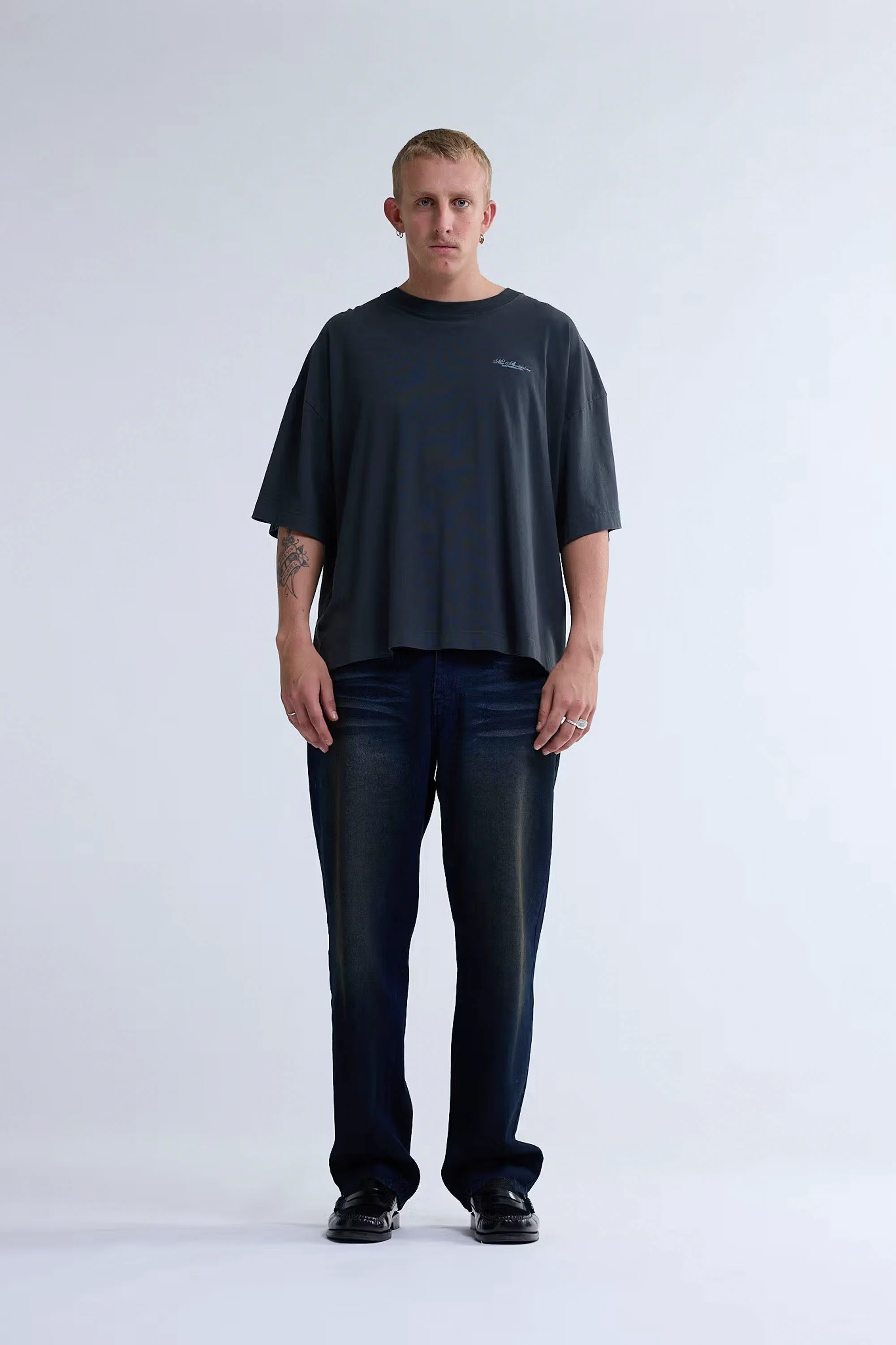 NEW AMSTERDAM SURF ASSOCIATION - BIG LOGO TEE - ANTHRACITE - Image 2