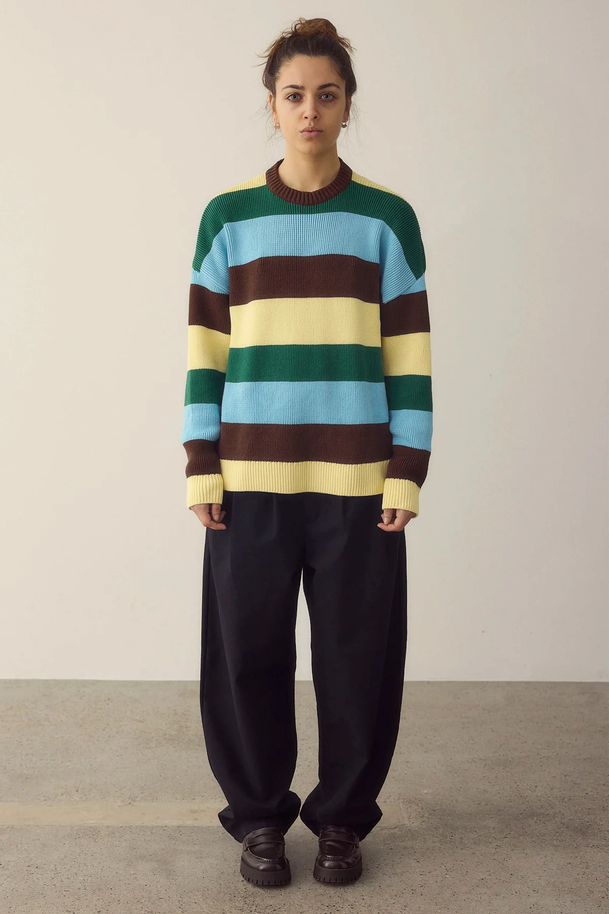 NOWHERE - OUR SPRING SWEATER - Image 3