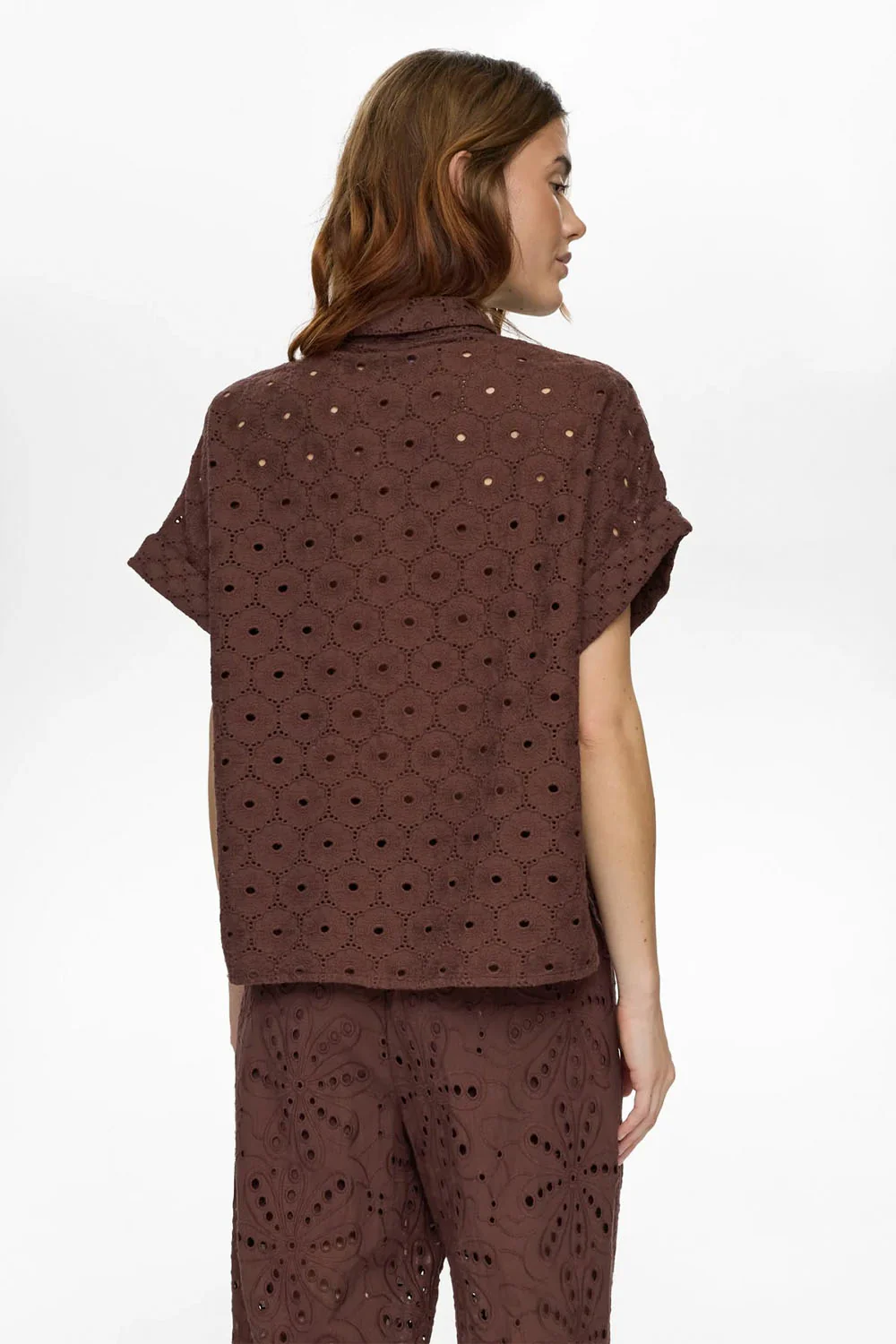NÜMPH - NUPALMA SLEEVELESS SHIRT - CHICORY COFFEE - Image 2