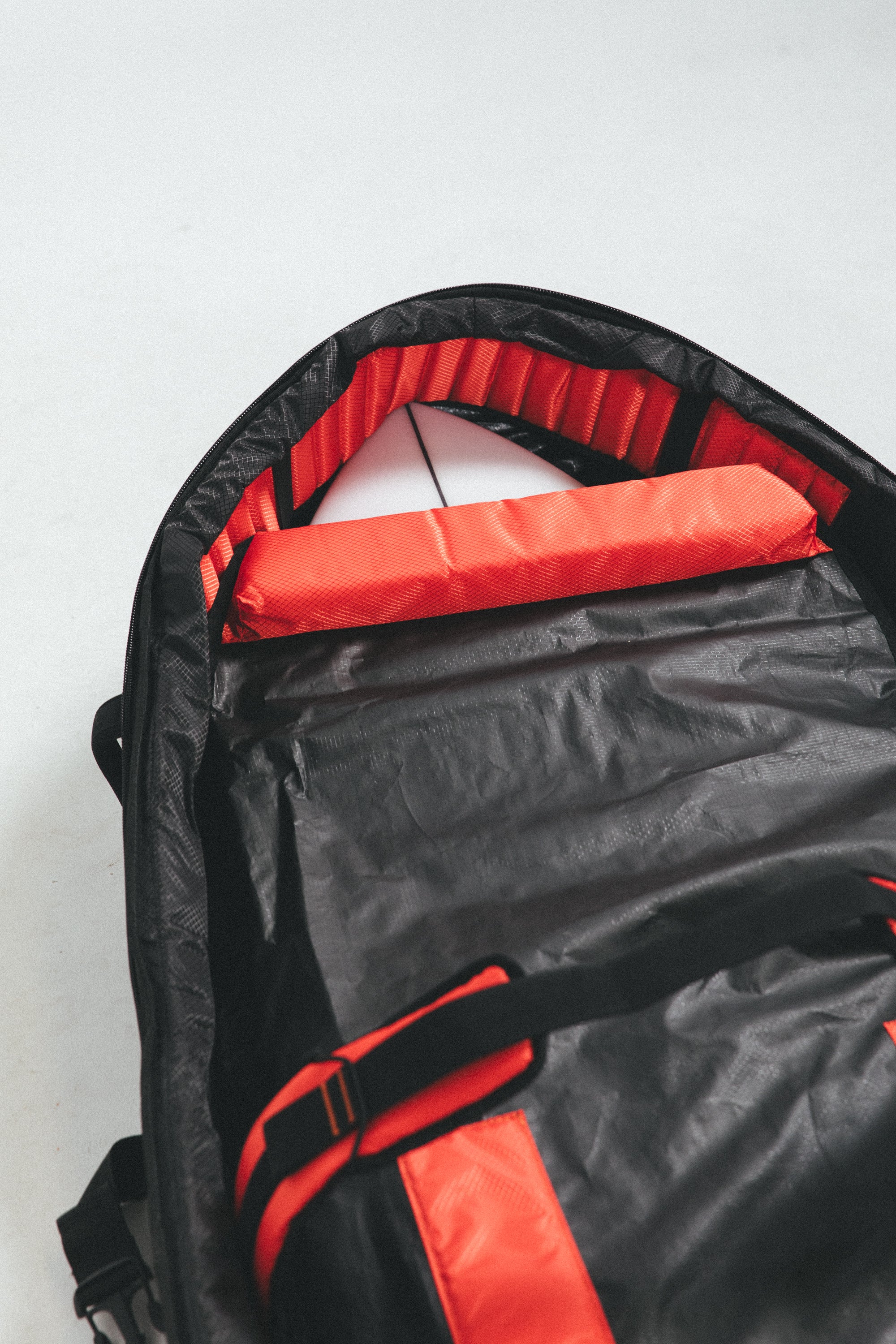 OCEAN+EARTH - 6.0 DOUBLE APEX FISH SHORTBOARD BAG - BLACK - Image 13