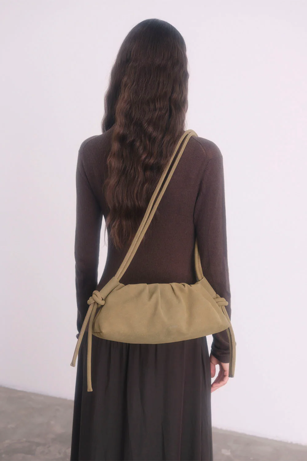 ÖLEND - DUMPLING BAG SUEDE - KHAKI - Image 3