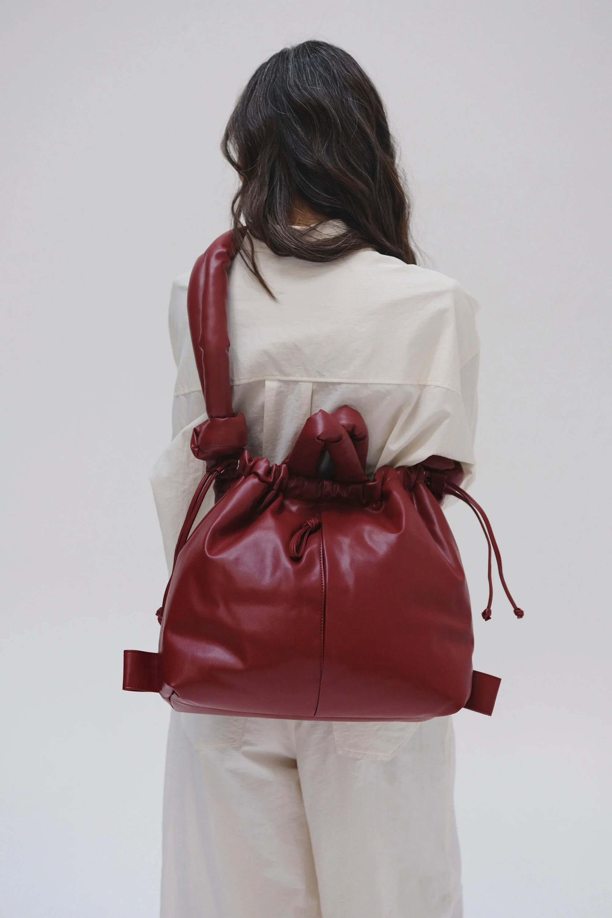 ÖLEND - ONA VEGAN LEATHER - CHERRY RED - Image 5