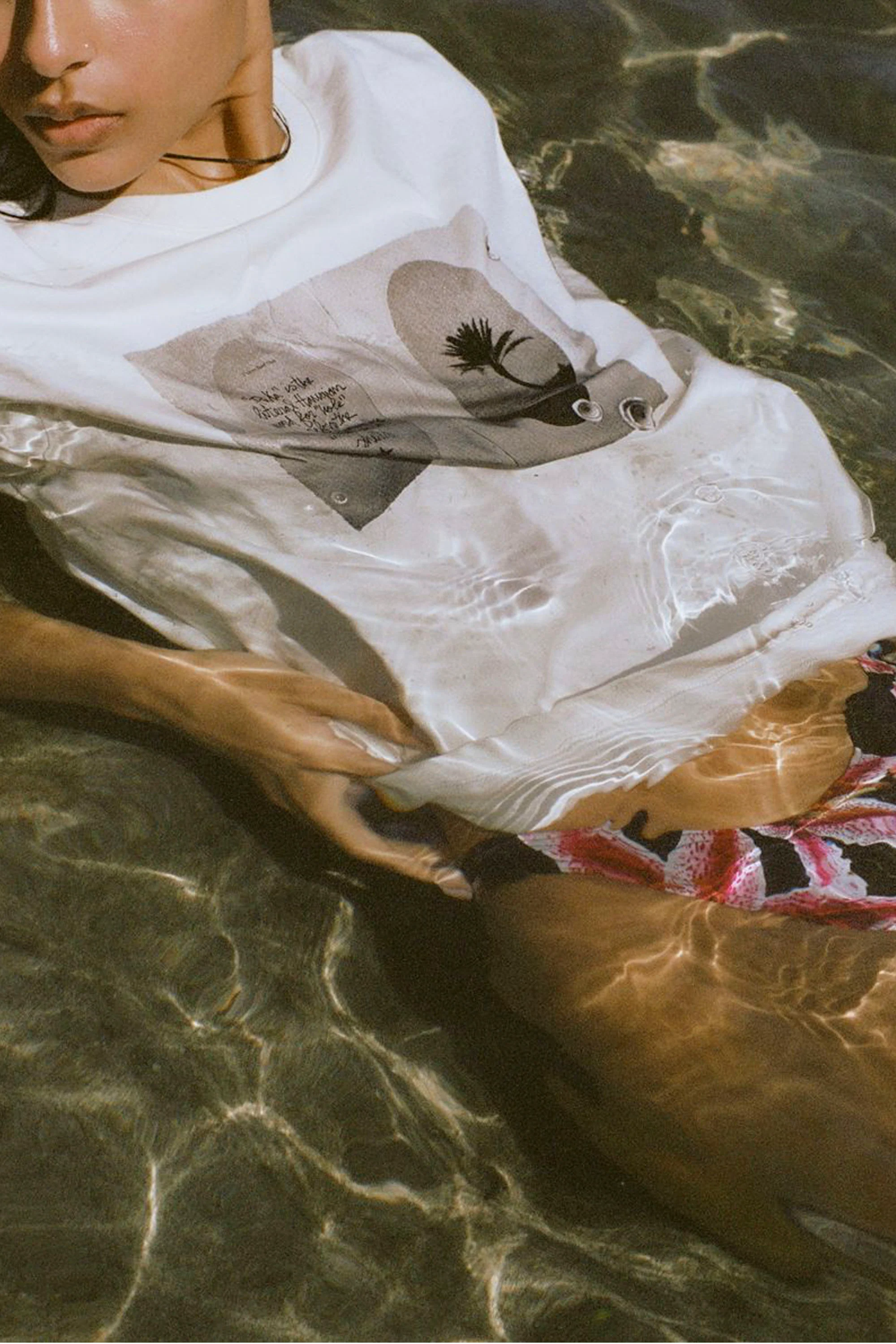 PUKAS - ISLAND HOLIDAYS TEE - Image 2