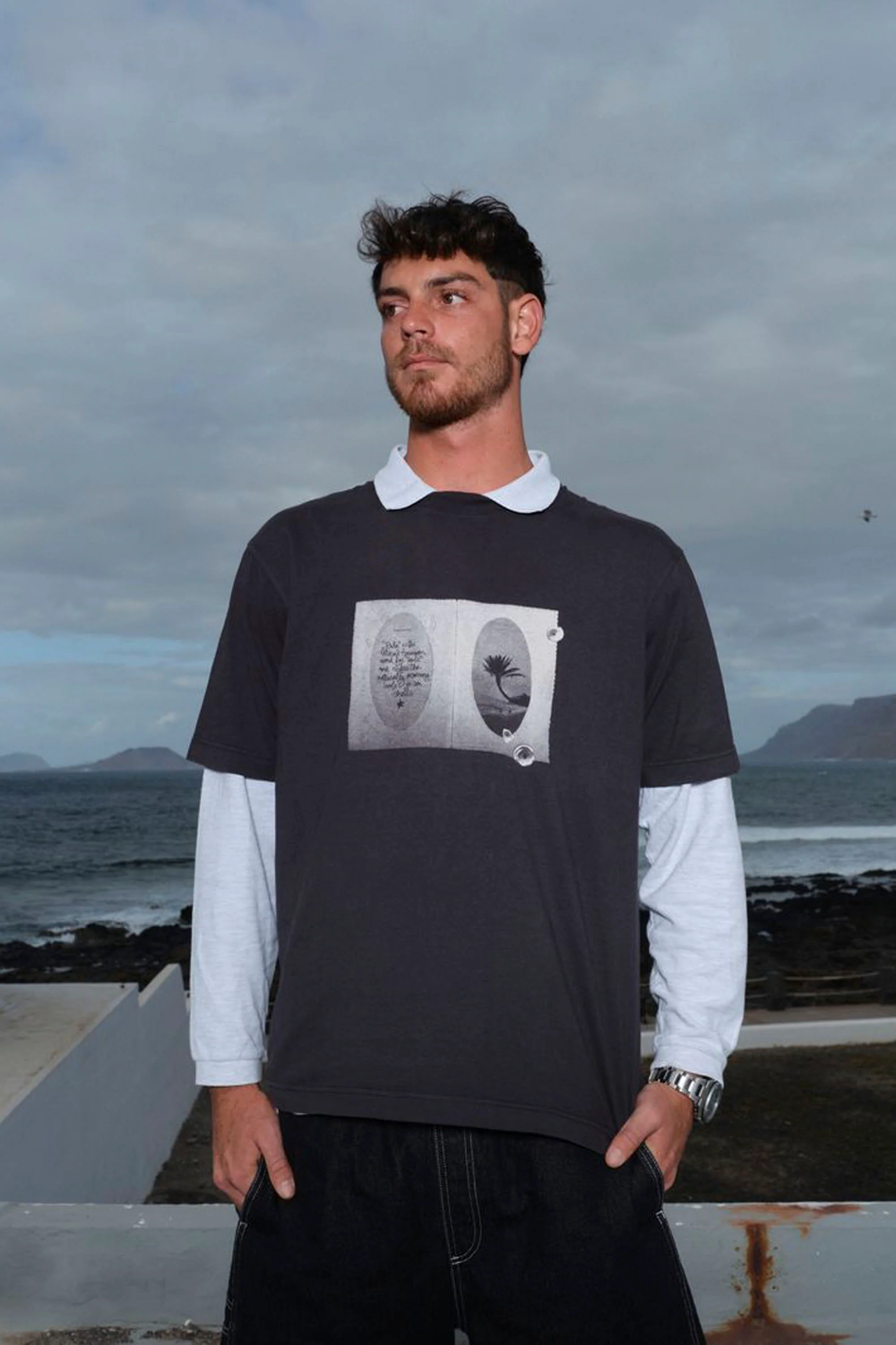 PUKAS - ISLAND HOLIDAYS TEE
