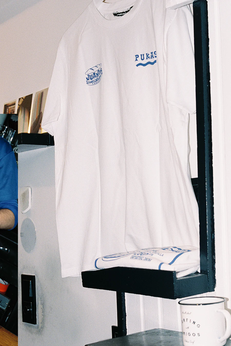 PUKAS SURF SHOP - PUKAS ~ JUANTXO TEE - Image 4