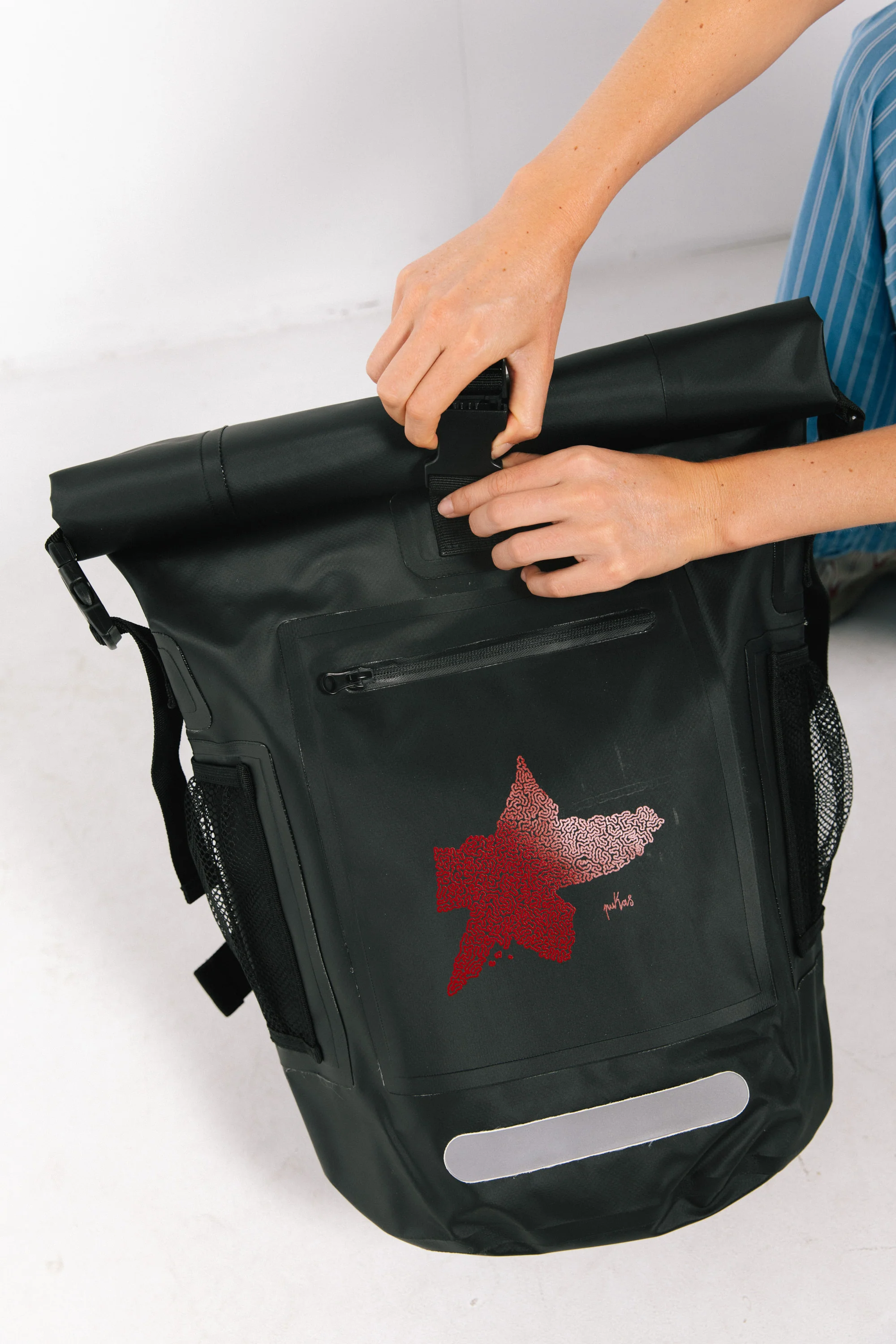 PUKAS SURF SHOP - DRYBAG PUKAS LONG ROAD - 35L - Image 3