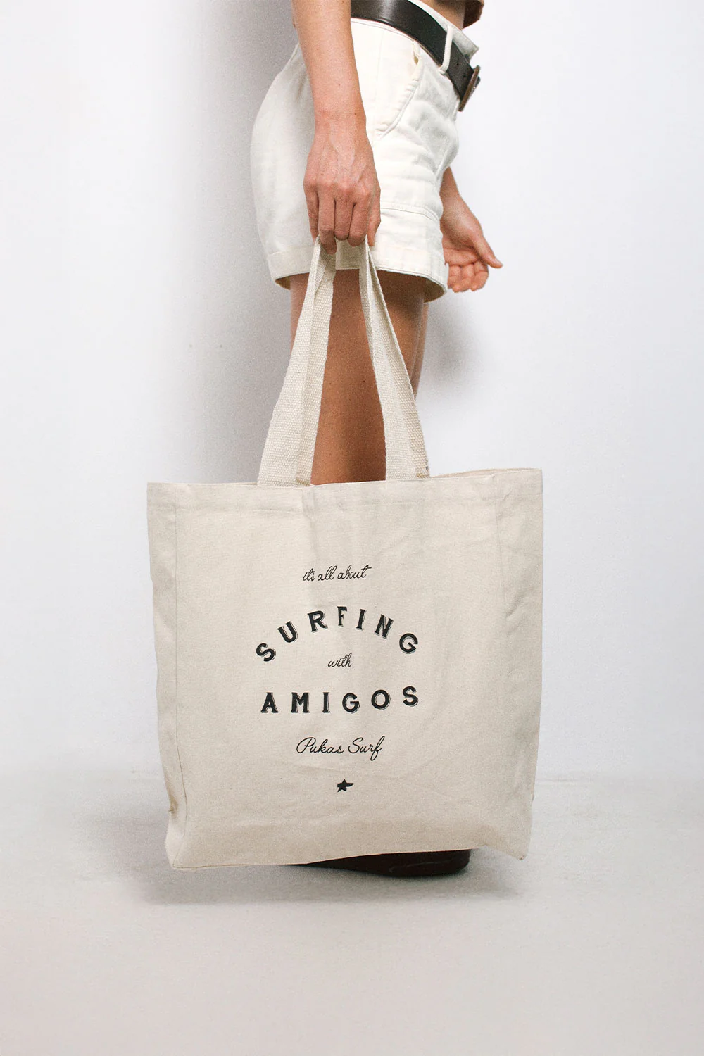 PUKAS SURF SHOP - SURFING WITH AMIGOS TOTE - Image 2