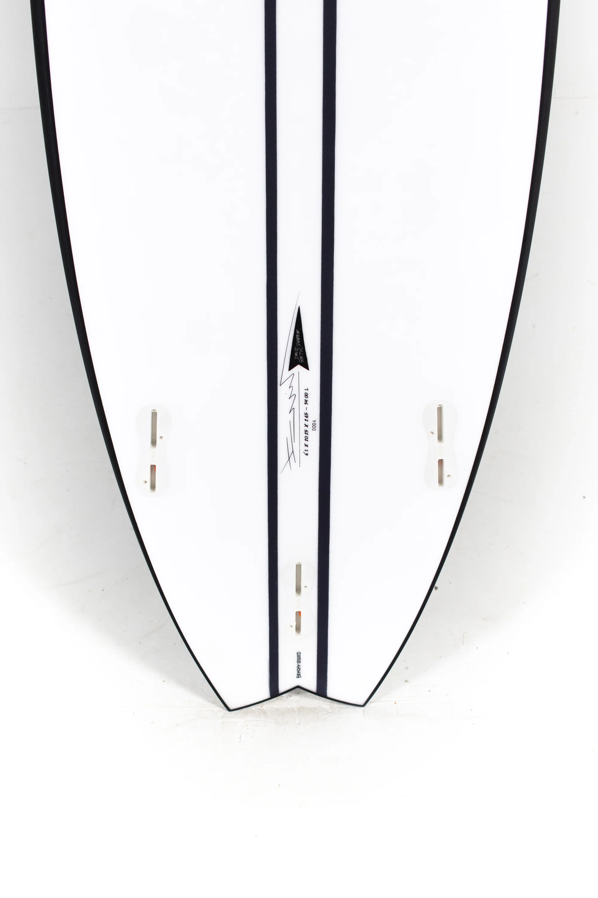 Pukas Surfboards- BEACHY MOOD by David Santos - INNCARBON - FCS II - 6'1" x 20.25 x 2.65 x 34L - Image 8