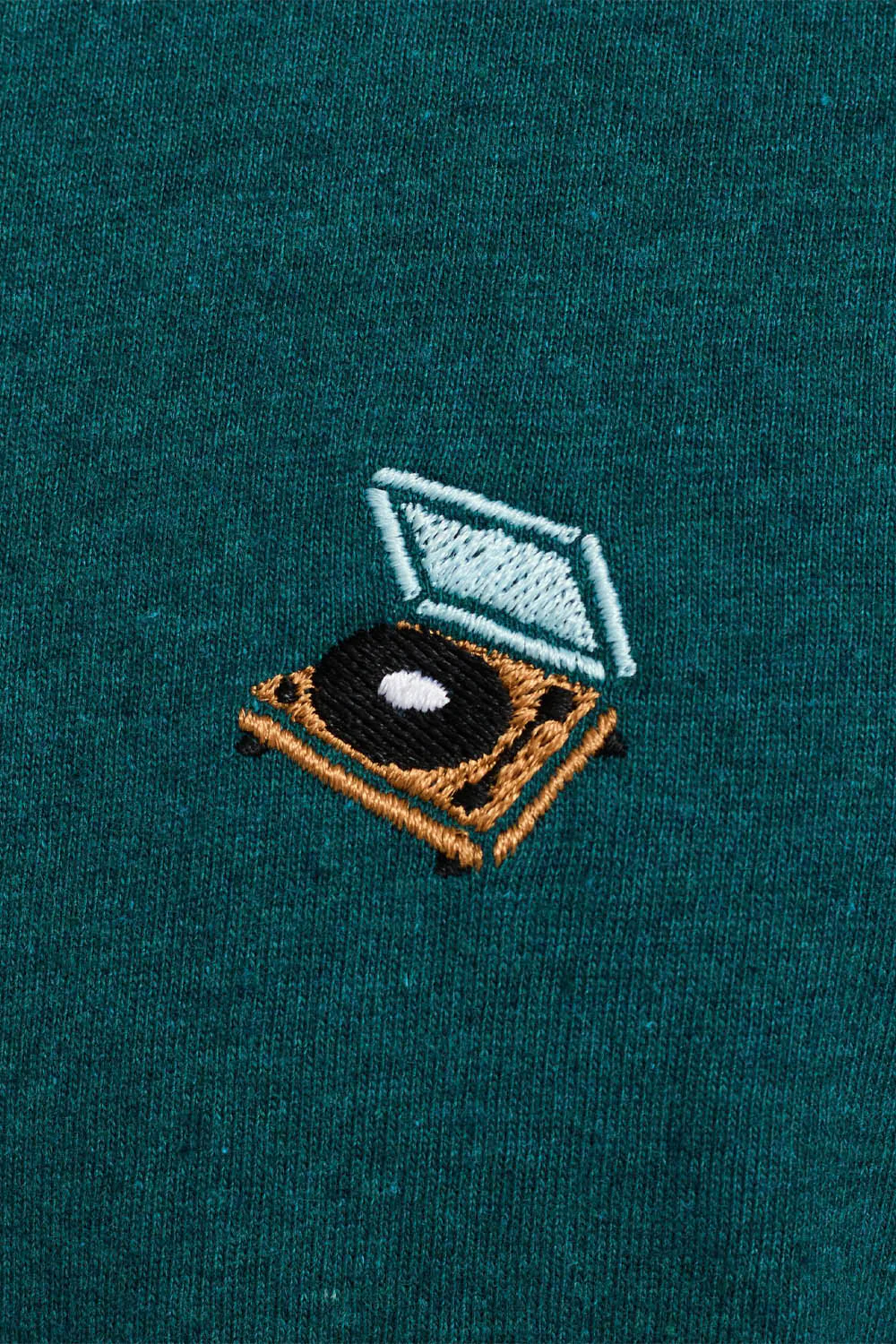 REVOLUTION - APPLICATION TEE - PLAY - Image 5