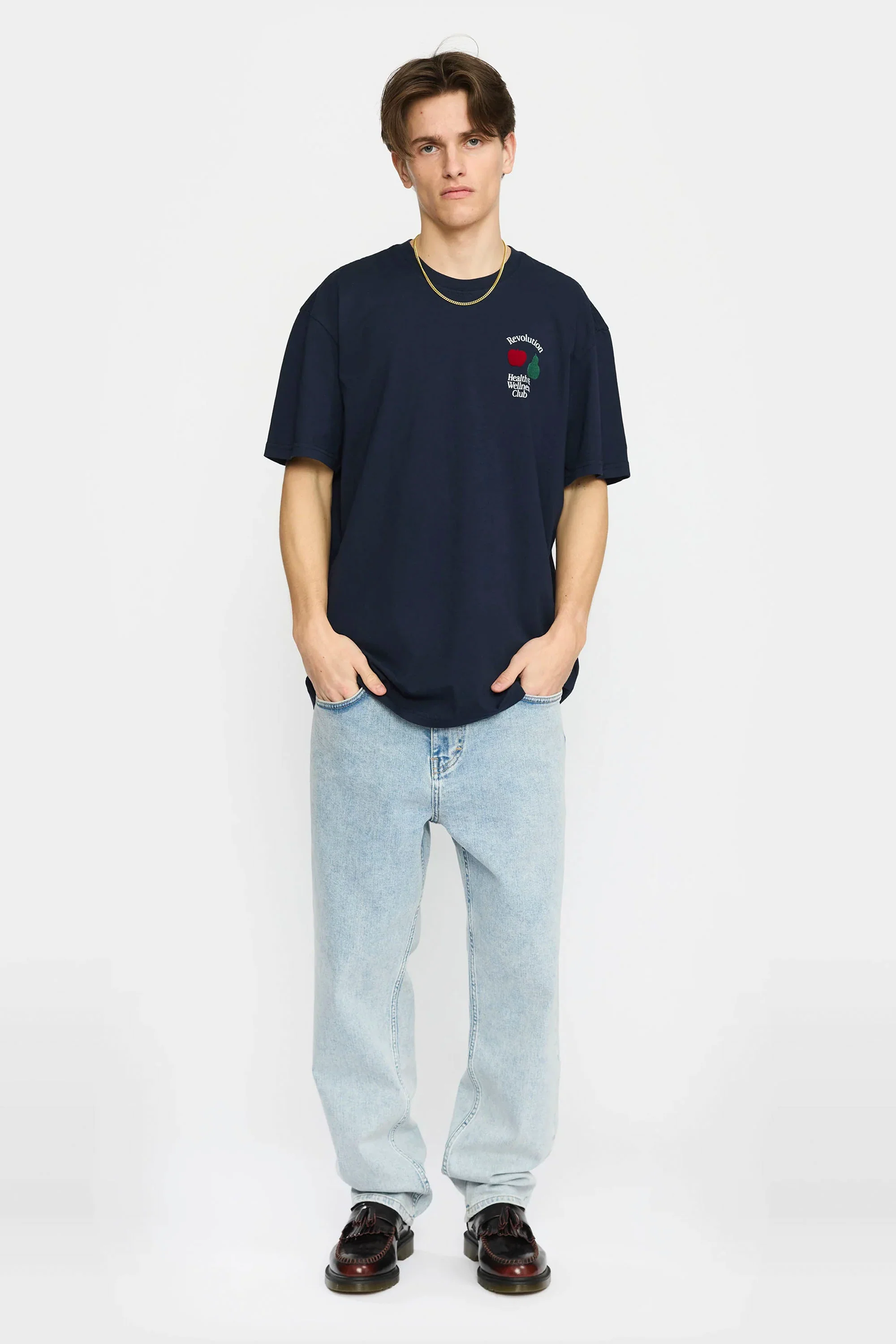 REVOLUTION - FIT T-SHIRT