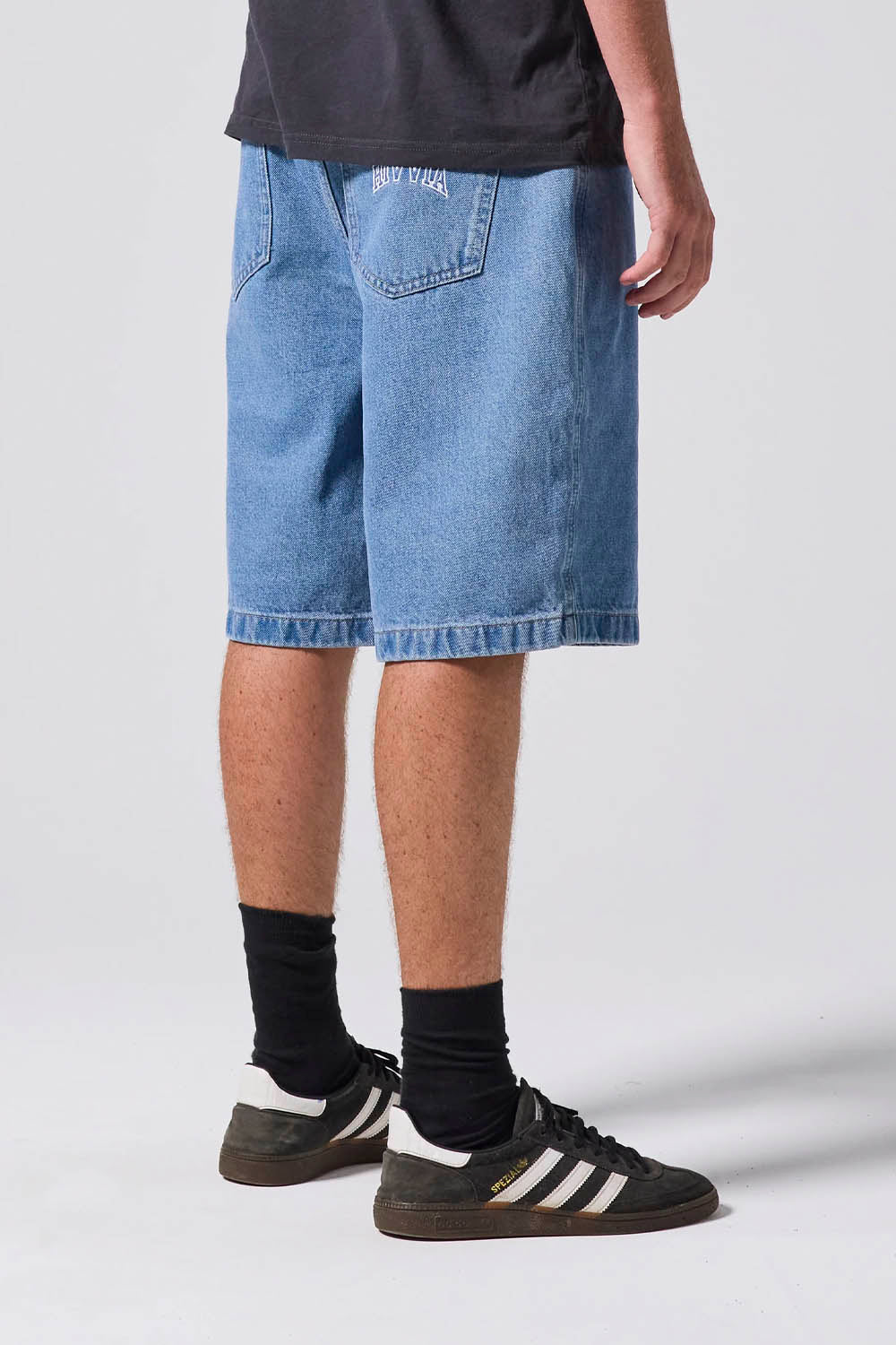 RIVVIA PROJECTS - VV DENIM SHORT - WORN BLUE - Image 2