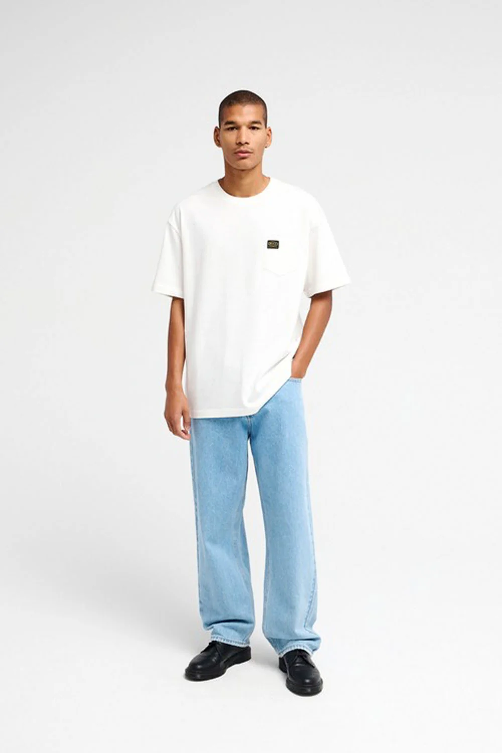 RVCA - AMERICANA POCKET TEE - Image 4
