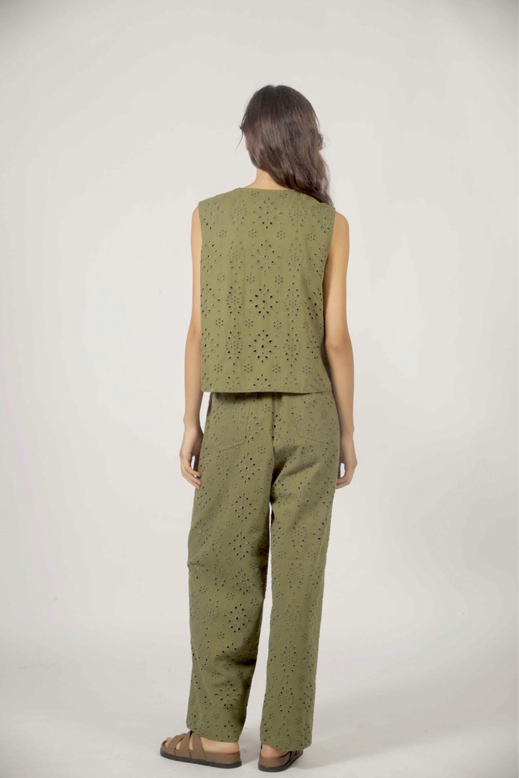 THE KORNER - ASSYMMETRICAL VEST - Image 3