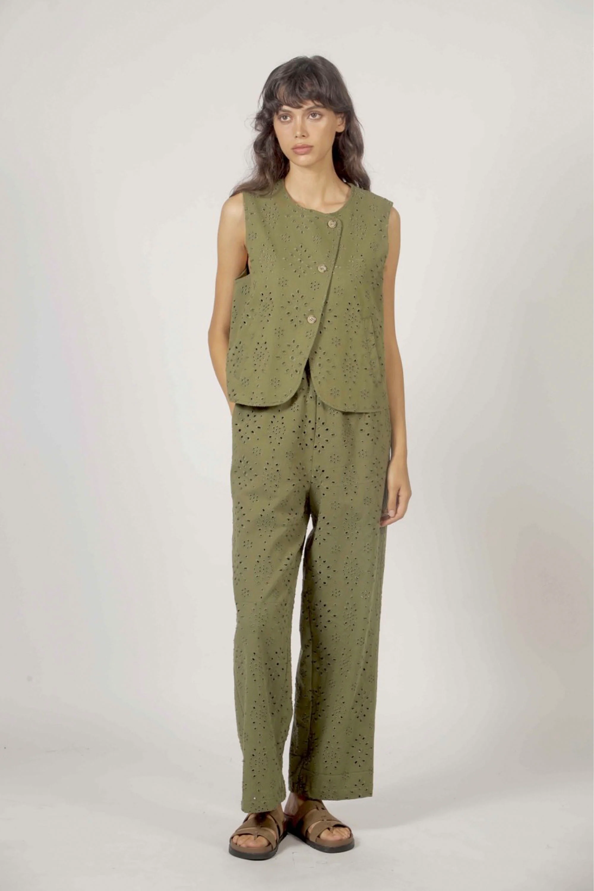 THE KORNER - ASSYMMETRICAL VEST - Image 4