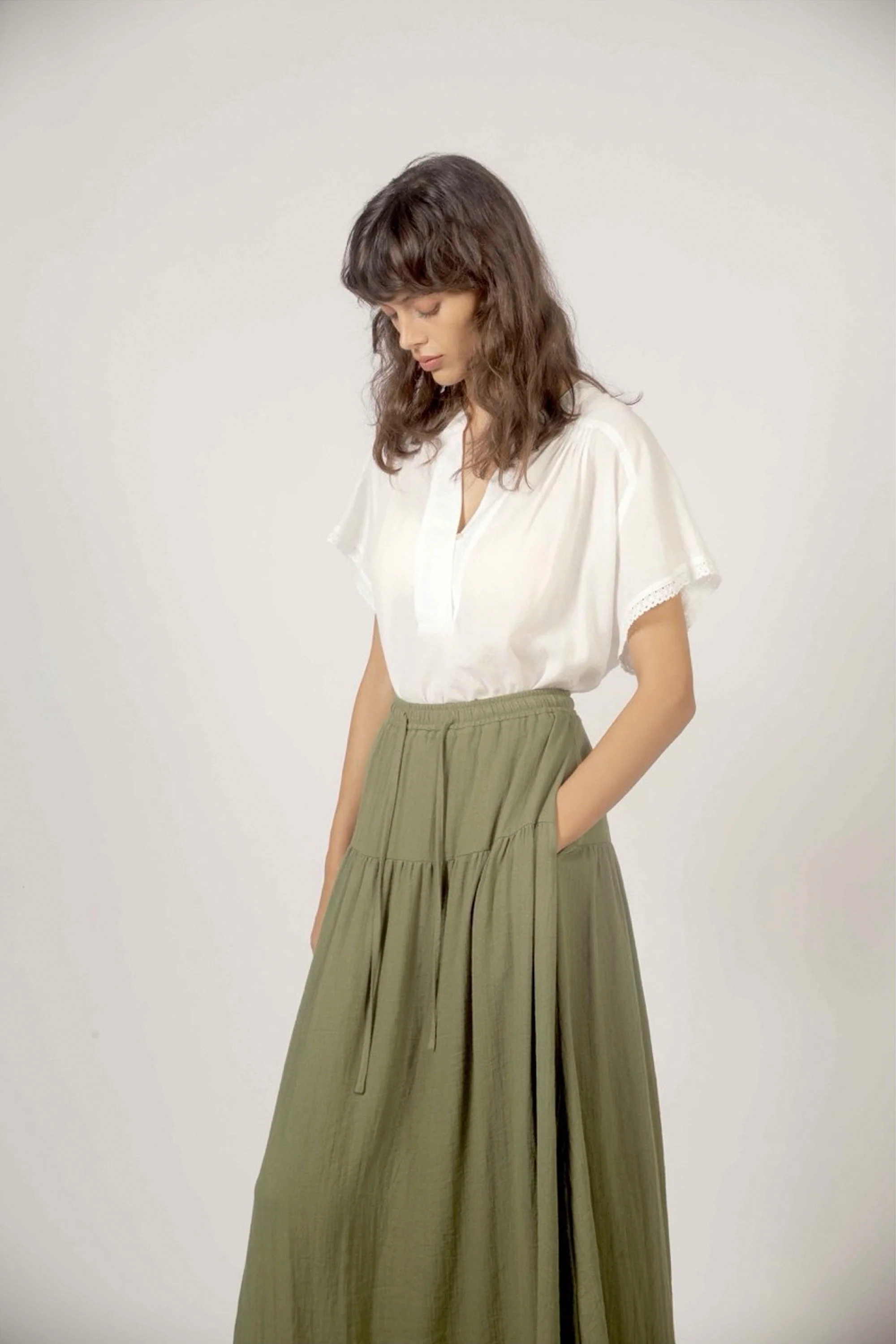 THE KORNER - LACE SKIRT - Image 2
