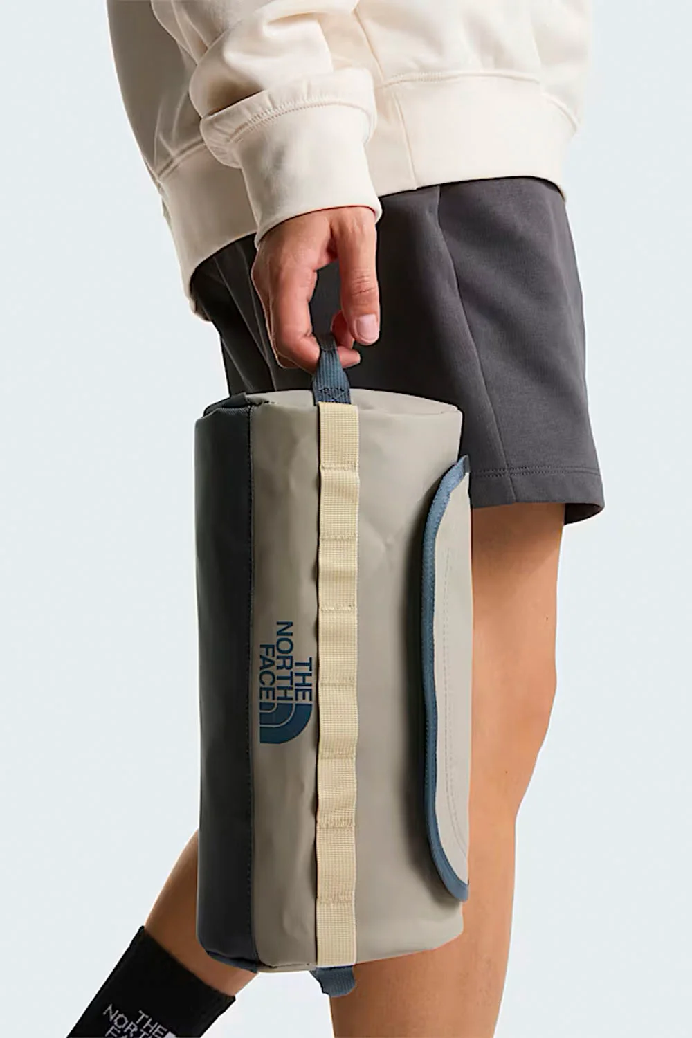 THE NORTH FACE - BASE CAMP TRAVEL CANISTER - STONE SLAB/GRANITE GREY - Image 3