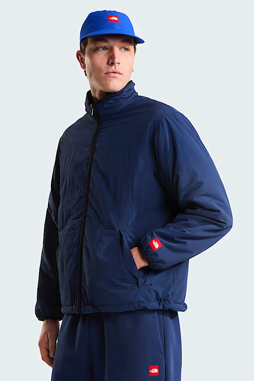 THE NORTH FACE - TNF RED BOX REVERSIBLE FLEECE JACKET
