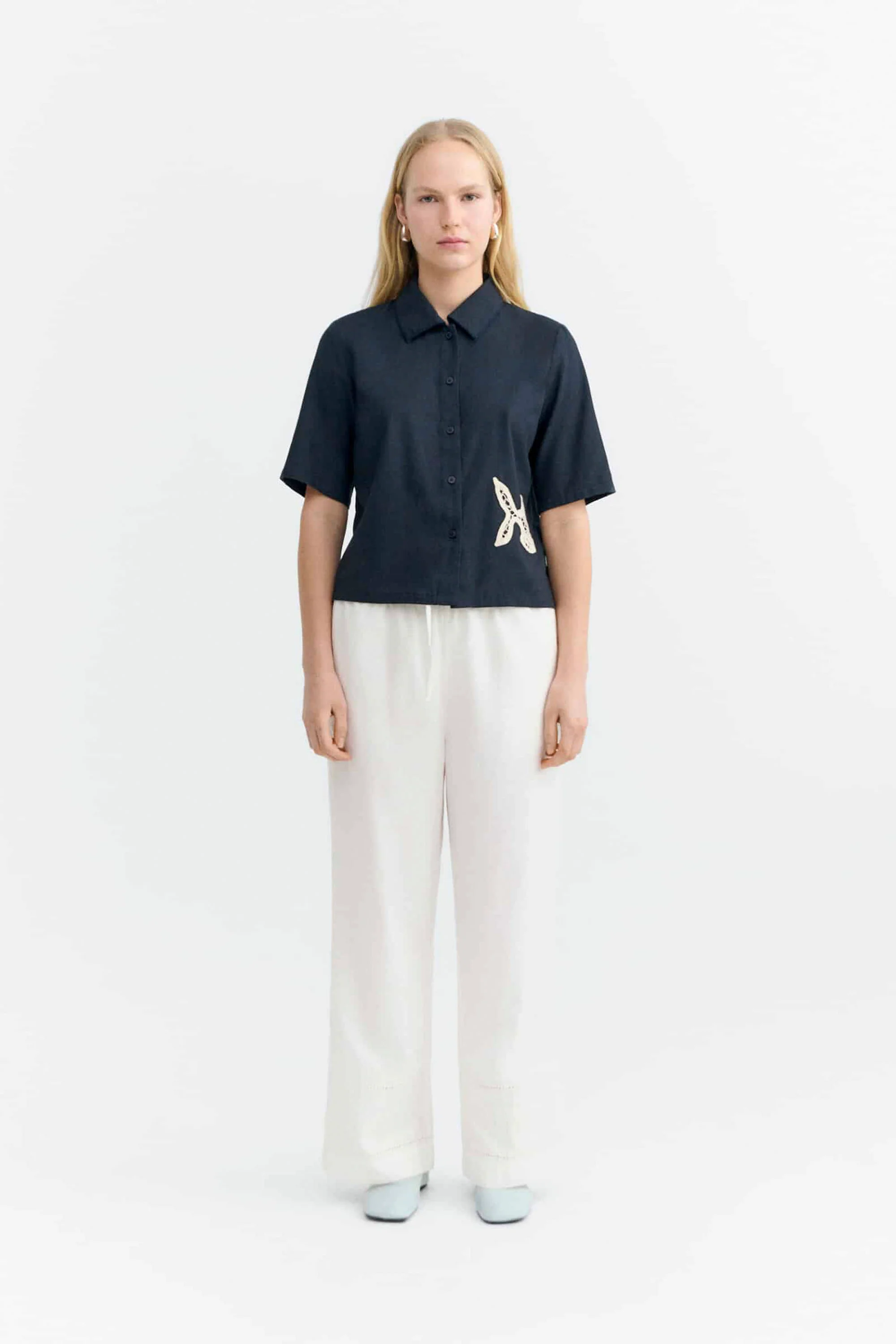 THINKING MU - ANE BLOUSE - Image 2