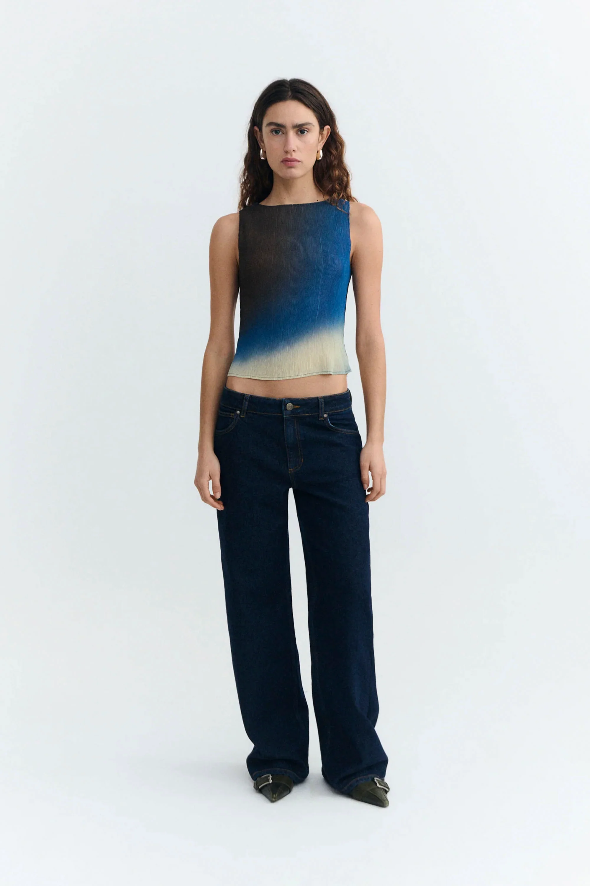 THINKING MU - DORA PLEATED TOP - GLASS - Image 3